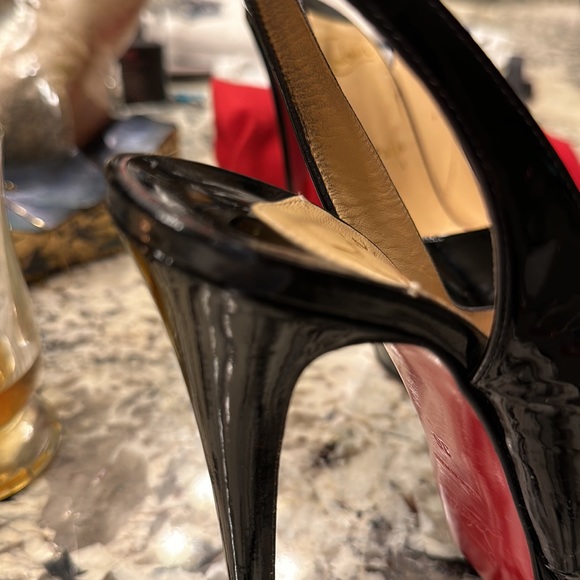 Shoes 👠 - Picture 15 of 17